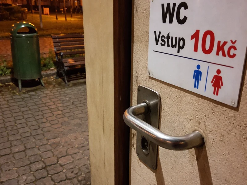 Veřejné WC – Polní, Staré Brno (u místa svatý Richard Pampuri) #2