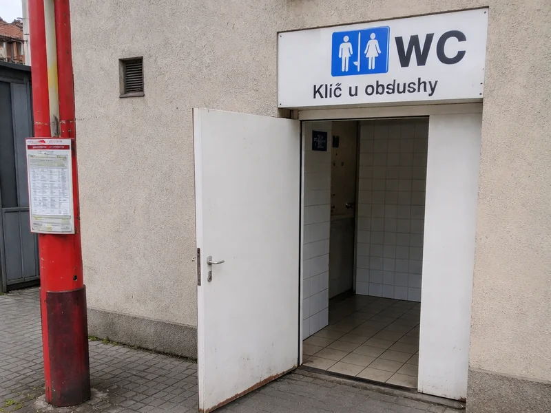 Veřejné WC – Dominikánské náměstí, Brno-město
