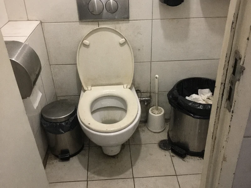 Veřejné WC – Náměstí Svobody, Brno