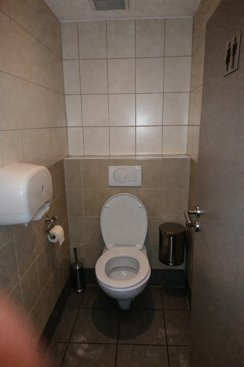 Veřejné WC – OC Atrium Flora