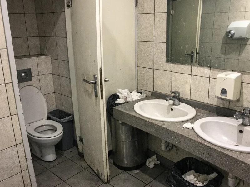 Public WC - Florenc Bus Station