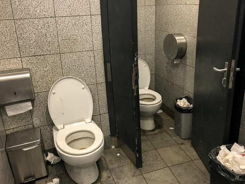 Veřejné WC – Praha hlavní nádraží